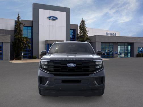 Gray Metallic 2025 Ford Expedition Max Active 4x4