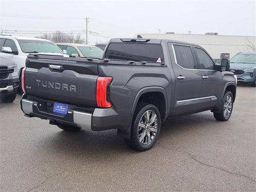 2023 Toyota Tundra Hybrid Capstone