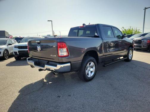 Granite Crystal Metallic Clearcoat 2019 RAM 1500 Big Horn