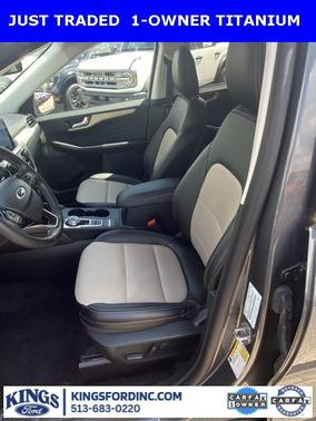2022 Ford Escape Titanium