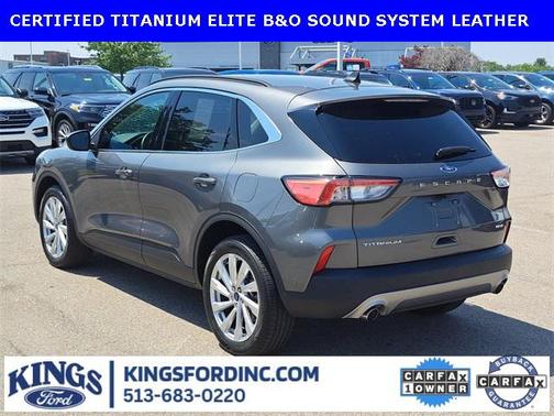 2022 Ford Escape Titanium