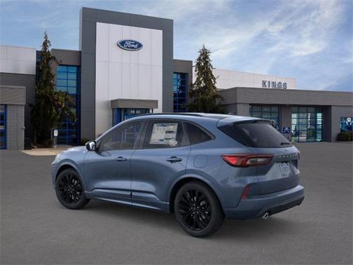 2026 Ford Escape ST-Line Elite