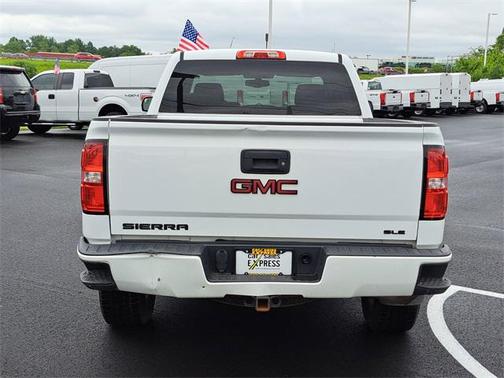 2017 GMC Sierra 1500 SLE
