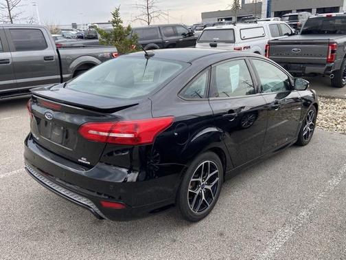 SHADOW BLACK 2016 Ford Focus SE
