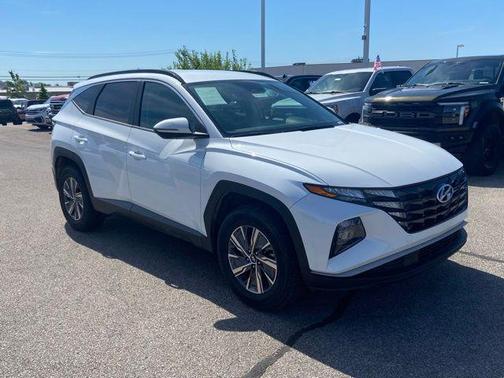 Quartz White 2022 Hyundai TUCSON Hybrid Blue