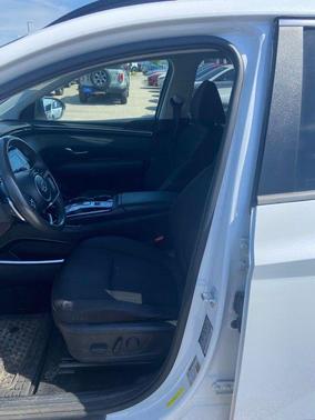 Quartz White 2022 Hyundai TUCSON Hybrid Blue