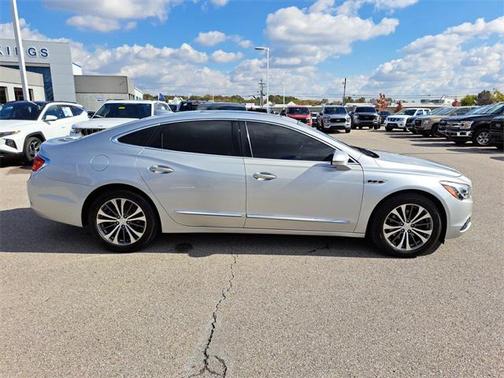 2018 Buick LaCrosse Essence