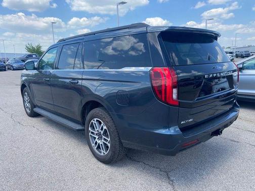 Stone Blue Metallic 2025 Ford Expedition Active