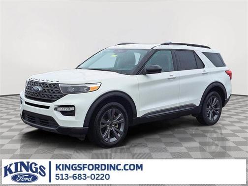 Star White Metallic Tri-Coat 2023 Ford Explorer XLT