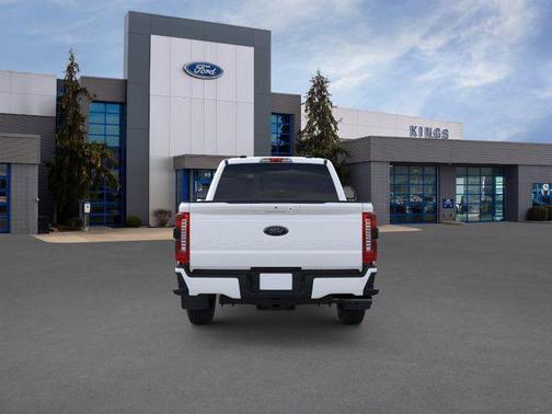 White Metallic 2025 Ford F-250 Lariat