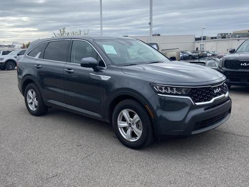 2023 Kia Sorento LX
