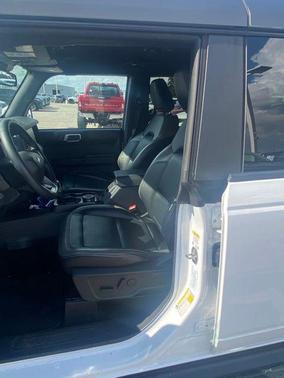 OXFORD WHITE 2025 Ford Bronco Outer Banks