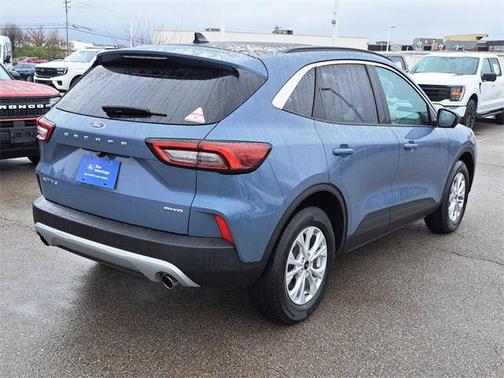 VAPOR BLUE METALLIC 2023 Ford Escape Active