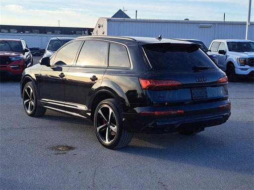 2024 Audi Q7 55 Prestige