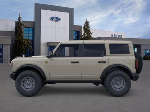 DESERT SAND 2025 Ford Bronco Badlands