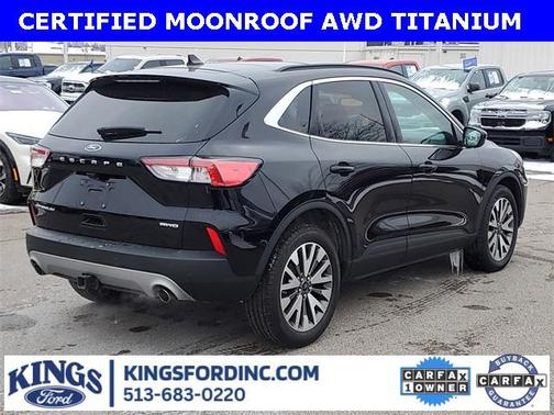 2022 Ford Escape Titanium