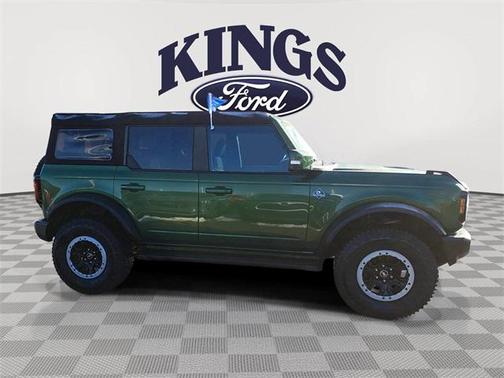 2023 Ford Bronco Outer Banks