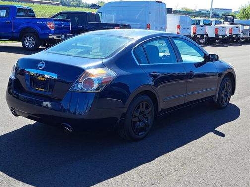 2010 Nissan Altima 2.5 S
