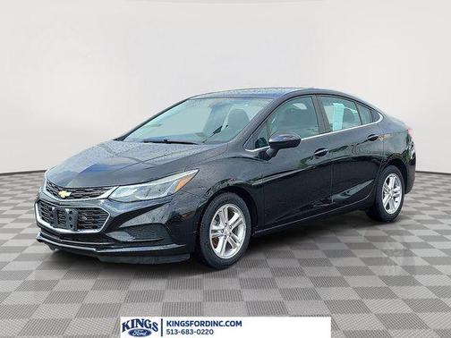 Mosaic Black Metallic 2017 Chevrolet Cruze LT