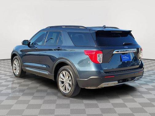 STONE BLUE METALLIC 2023 Ford Explorer XLT