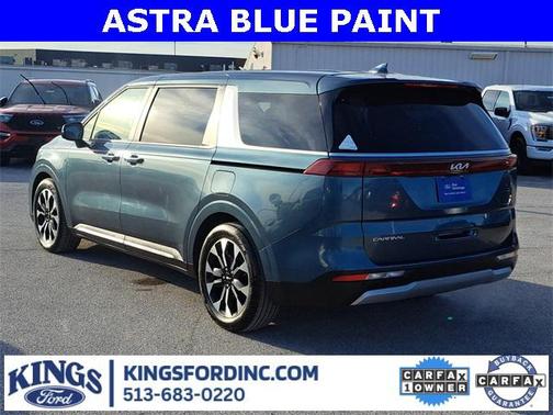 2024 Kia Carnival EX