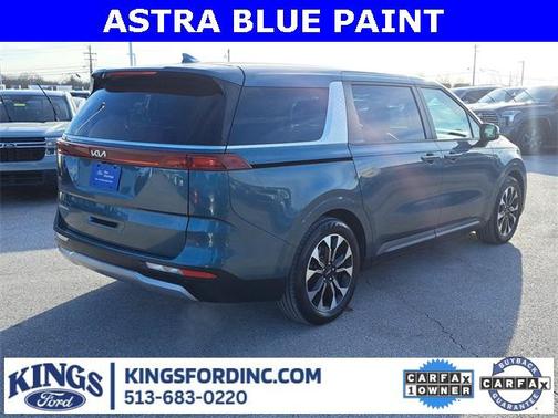 2024 Kia Carnival EX