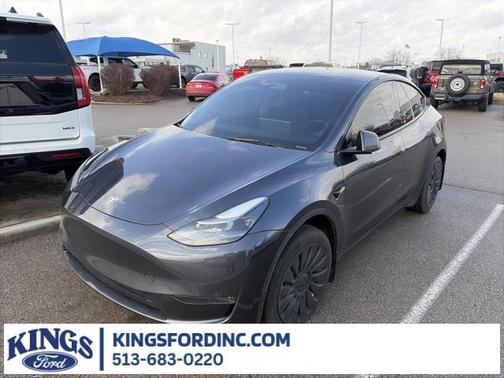 2024 Tesla Model Y Long Range