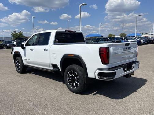 2024 GMC Sierra 2500 Denali Ultimate