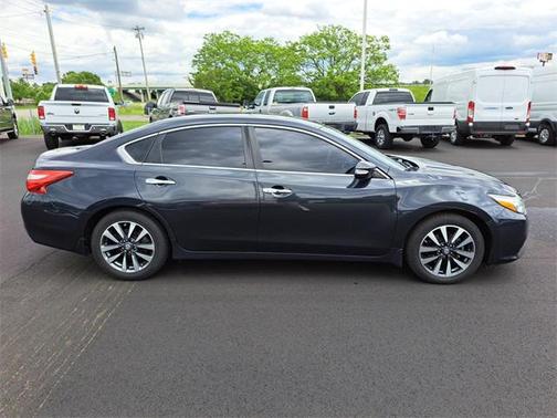 2017 Nissan Altima 2.5 SV