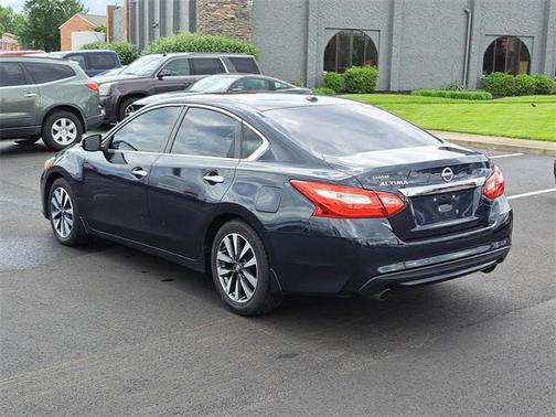 2017 Nissan Altima 2.5 SV