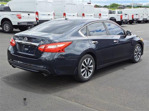 2017 Nissan Altima 2.5 SV