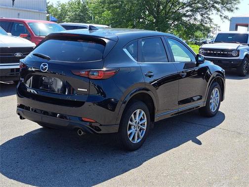 2024 Mazda CX-5 2.5 S Preferred Package
