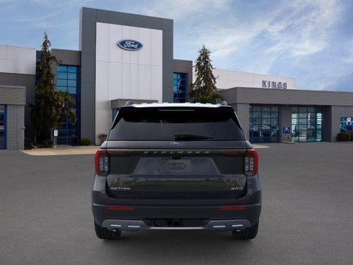 AGATE BLACK METALLIC 2026 Ford Explorer Active