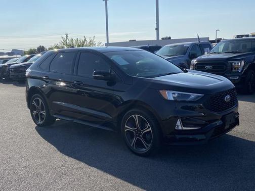 2019 Ford Edge ST