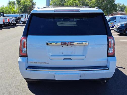 2016 GMC Yukon XL Denali