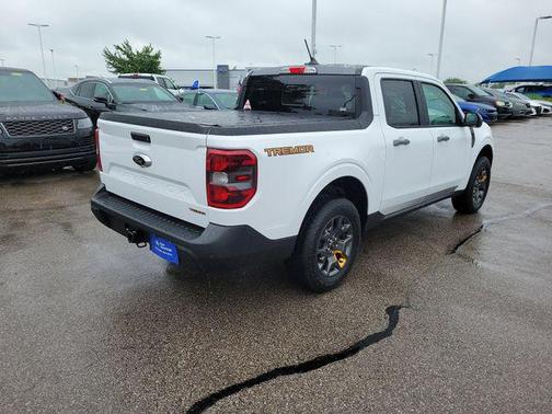 OXFORD WHITE 2023 Ford Maverick Lariat