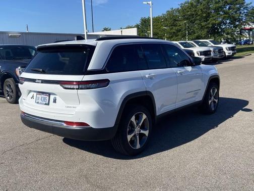 2025 Jeep Grand Cherokee Limited X
