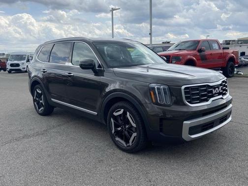 2023 Kia Telluride S