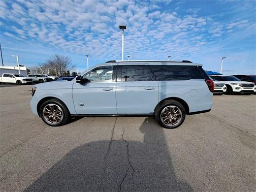 Glacier Gray Metallic TriCoat 2025 Ford Expedition King Ranch