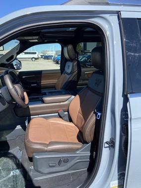2025 Ford Expedition King Ranch