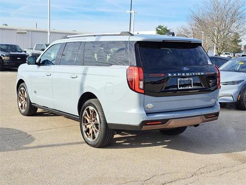 Glacier Gray Metallic TriCoat 2025 Ford Expedition King Ranch