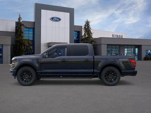 AGATE BLACK METALLIC 2026 Ford F-150 XLT