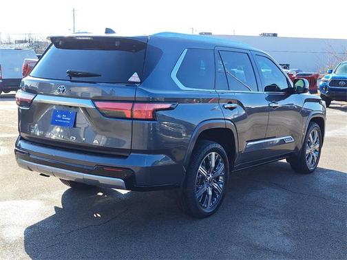 2023 Toyota Sequoia Capstone