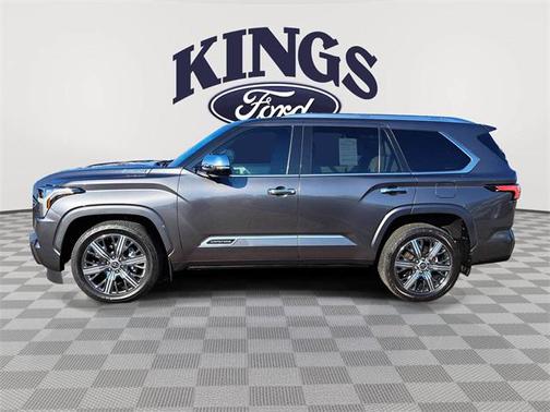 2023 Toyota Sequoia Capstone