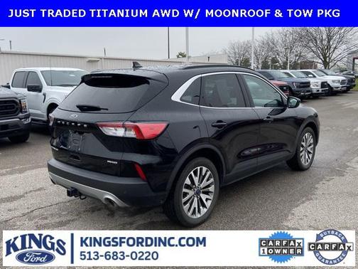 2022 Ford Escape Titanium