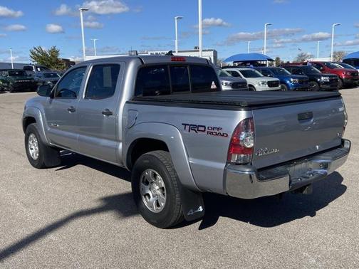 2015 Toyota Tacoma Base