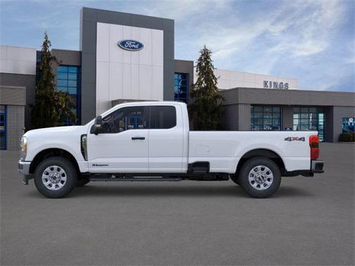 2025 Ford F-350 XLT