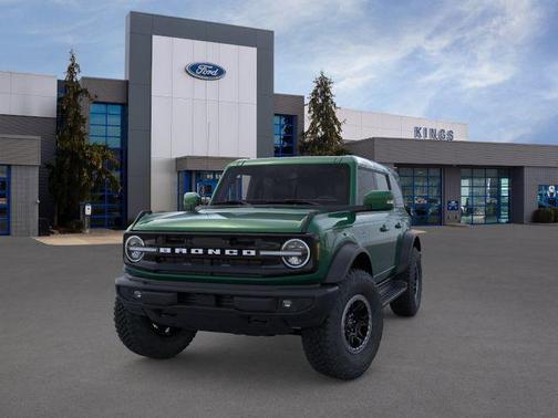 ERUPTION GREEN METALLIC 2025 Ford Bronco Outer Banks