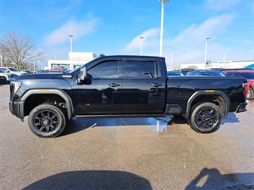 2024 GMC Sierra 2500 AT4