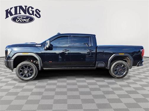 2024 GMC Sierra 2500 AT4